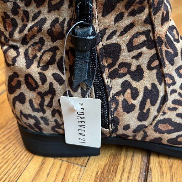 Cheetah Print Booties by Forever 21- NWT - Picture 5 of 7
